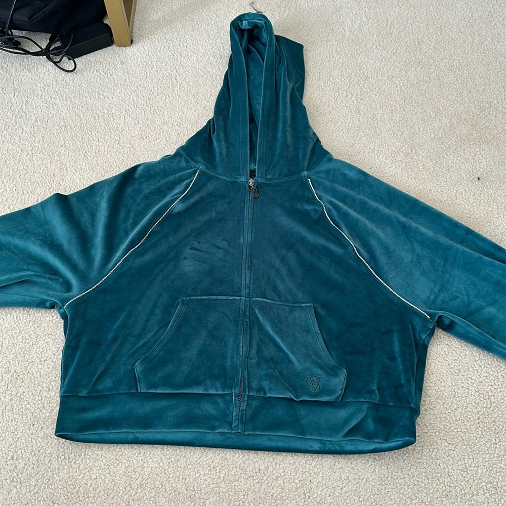 Victories Secret Set of 2 jackets size M